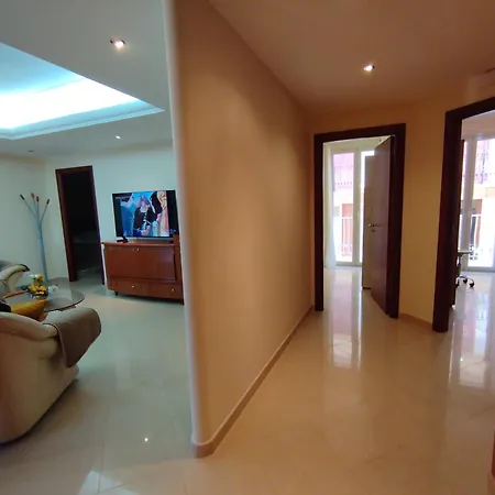 Apartment Lory By World *