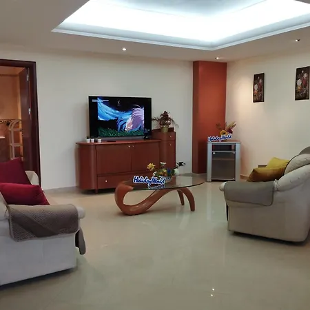 Apartment Lory By World Licata